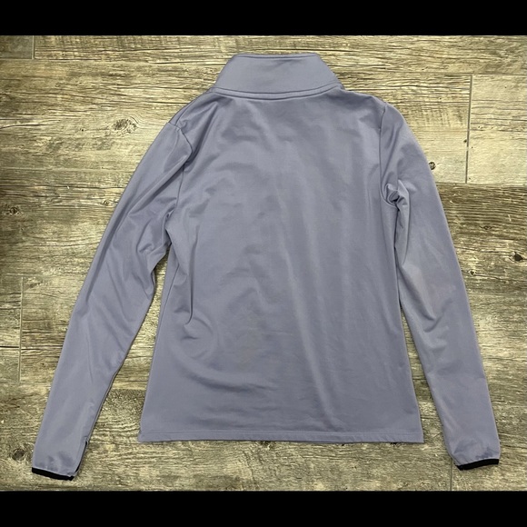 sweater - Picture 3 of 3